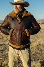 Tobacco-cognac lambskin bomber with warm shearling lining. - Image n°4