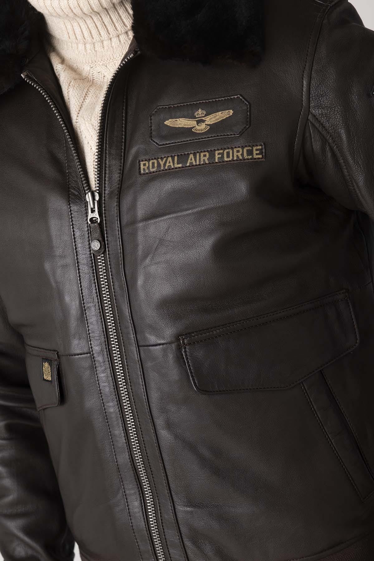 Dark brown sheepskin aviator jacket with RAF insignias and fur collar. - Image n°8