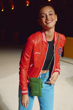 Deep red lambskin teddy, slim and lightweight for year-round wear. - Image n°1