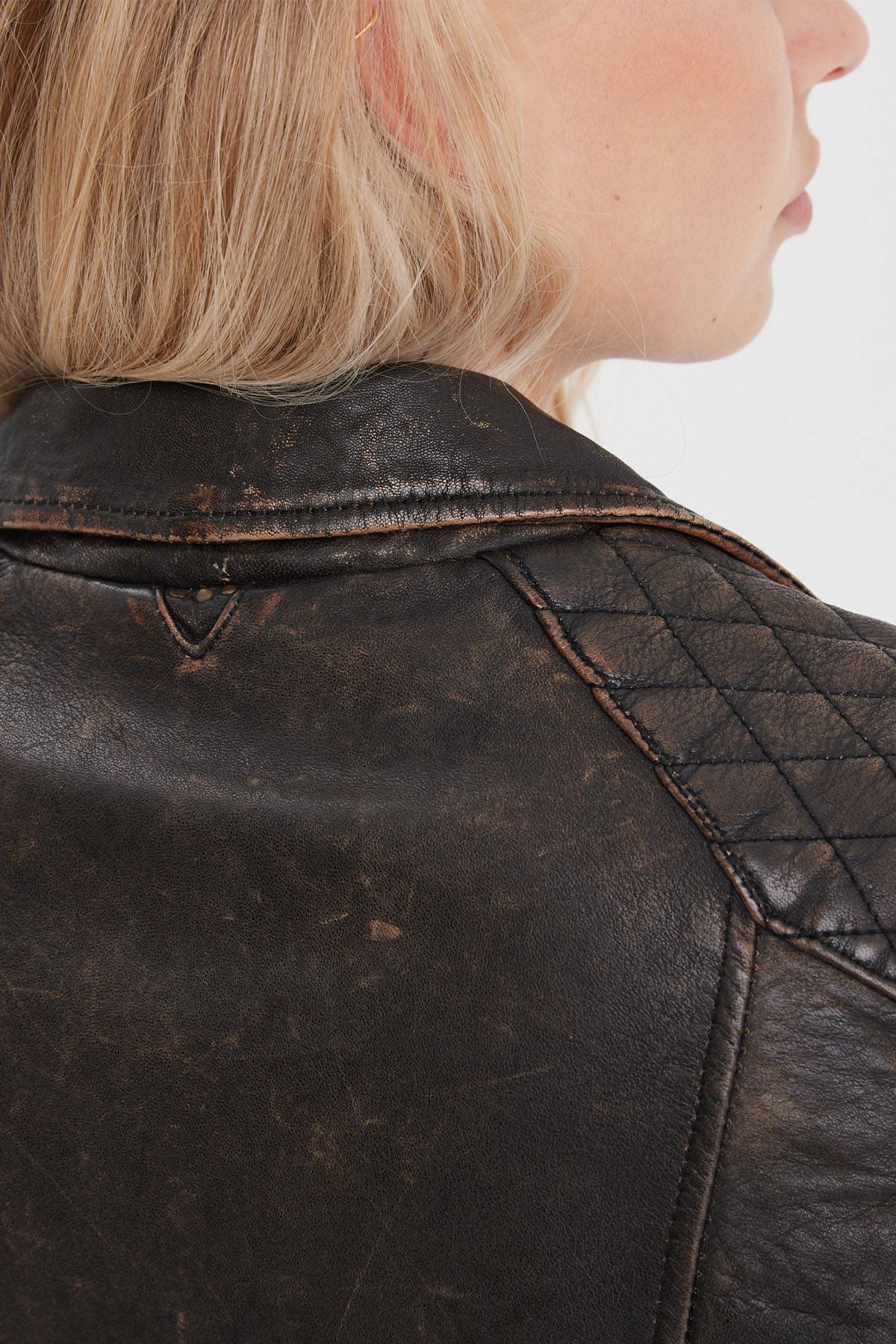 Rock-chic sheep leather jacket. finish, black and beige. - Image n°5