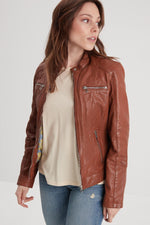 Cognac lambskin jacket: moto collar, silver zips, floral-lined. - Image n°3