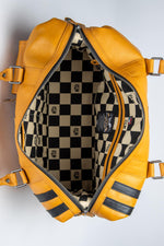 Yellow leather racing style travel bag - Image n°4