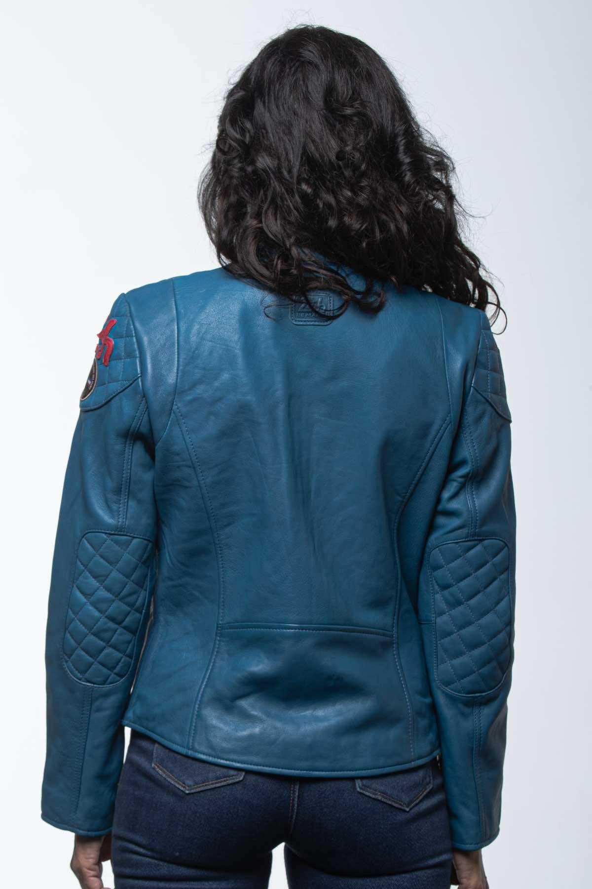 Ocean-blue lambsheep leather jacket, relaxed fit for women. - Image n°3