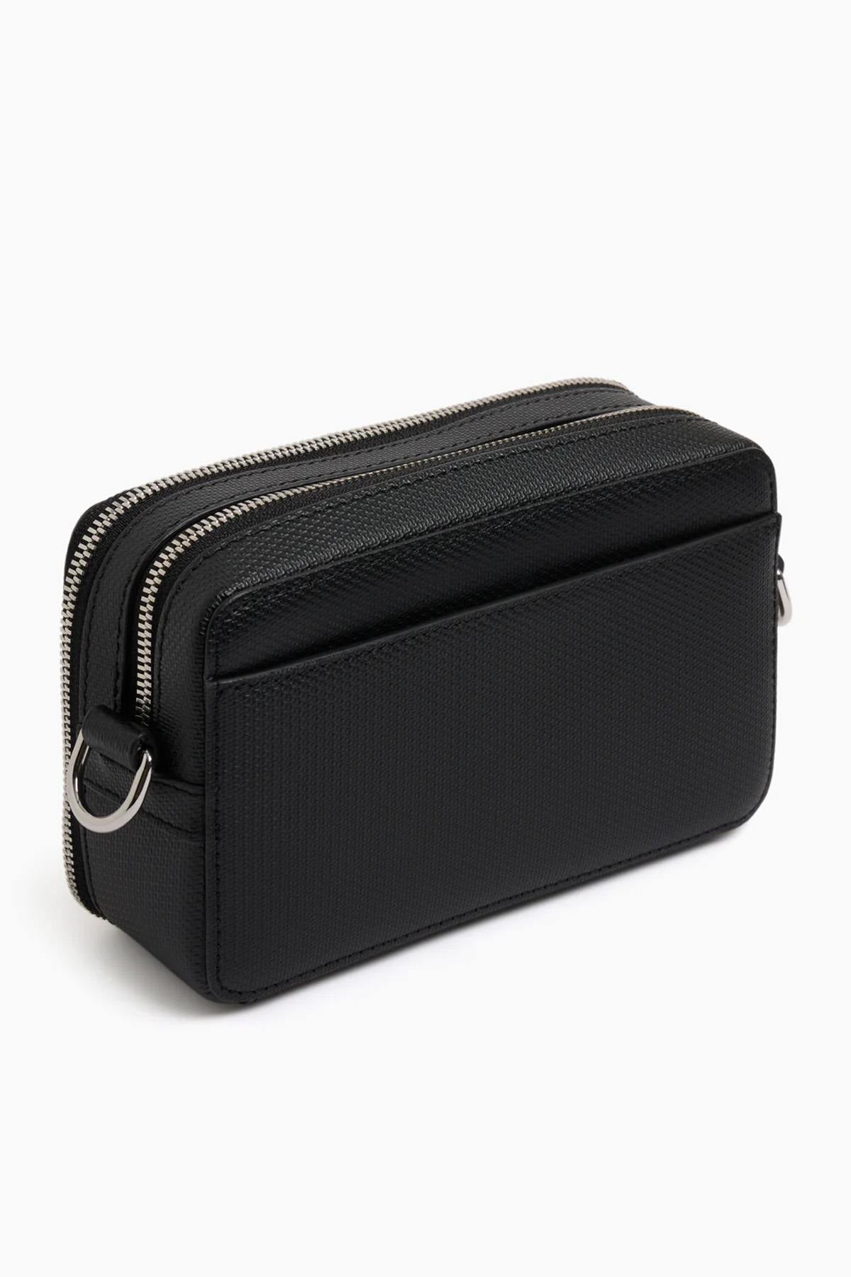 Stylish black leather shoulder bag for men - Image n°5