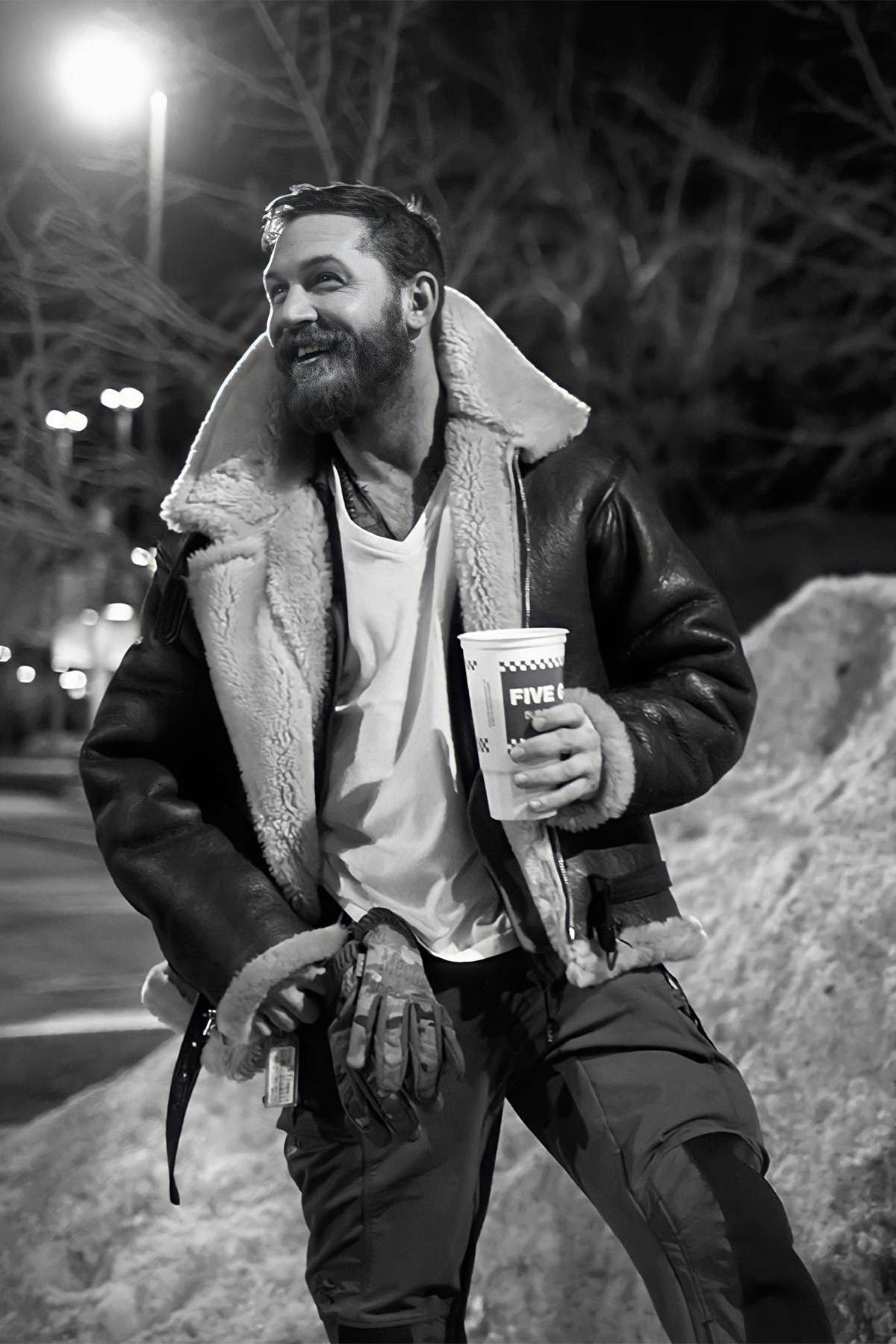 Z2109 Brown: thick shearling, RAF bomber warmth, patina that evolves. - Image n°8