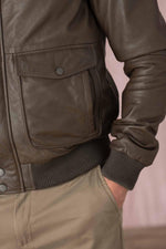 Leather bomber jacket with fur collar - Image n°6