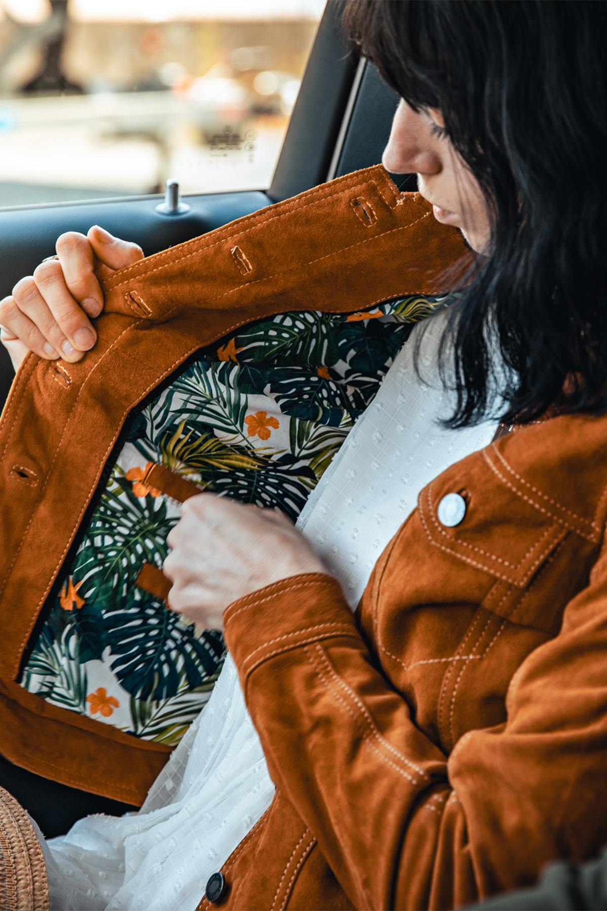 Shirt collar jacket in suede goat leather - Image n°2