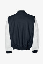 A slim-fit teddy jacket blending leather and nylon for urban style. - Image n°10