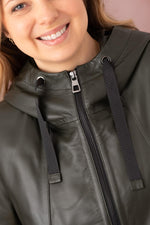 Olive pearlised lambskin jacket, straight cut. Soft and timeless. - Image n°3