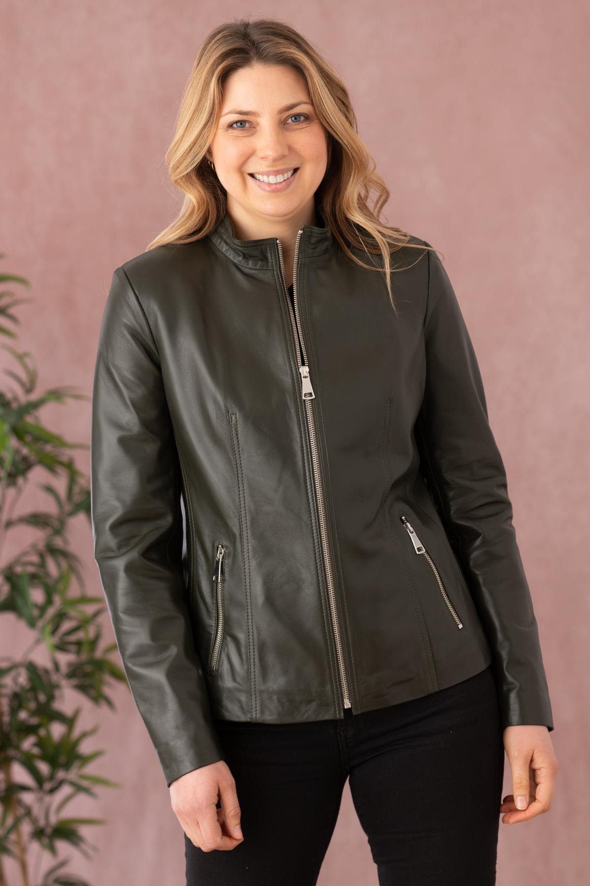 Glossy olive lambskin jacket, slim and collarless for open styling. - Image n°7