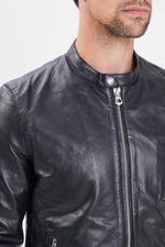 Black lambskin biker jacket, sleek and moto-inspired. - Image n°3