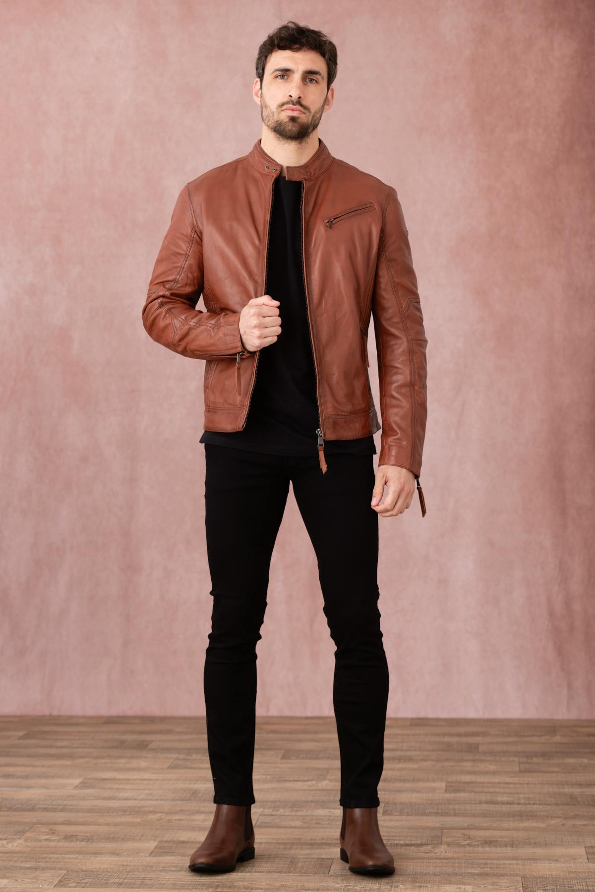 Cognac sheepskin biker jacket, rugged yet refined for urban style. - Image n°9