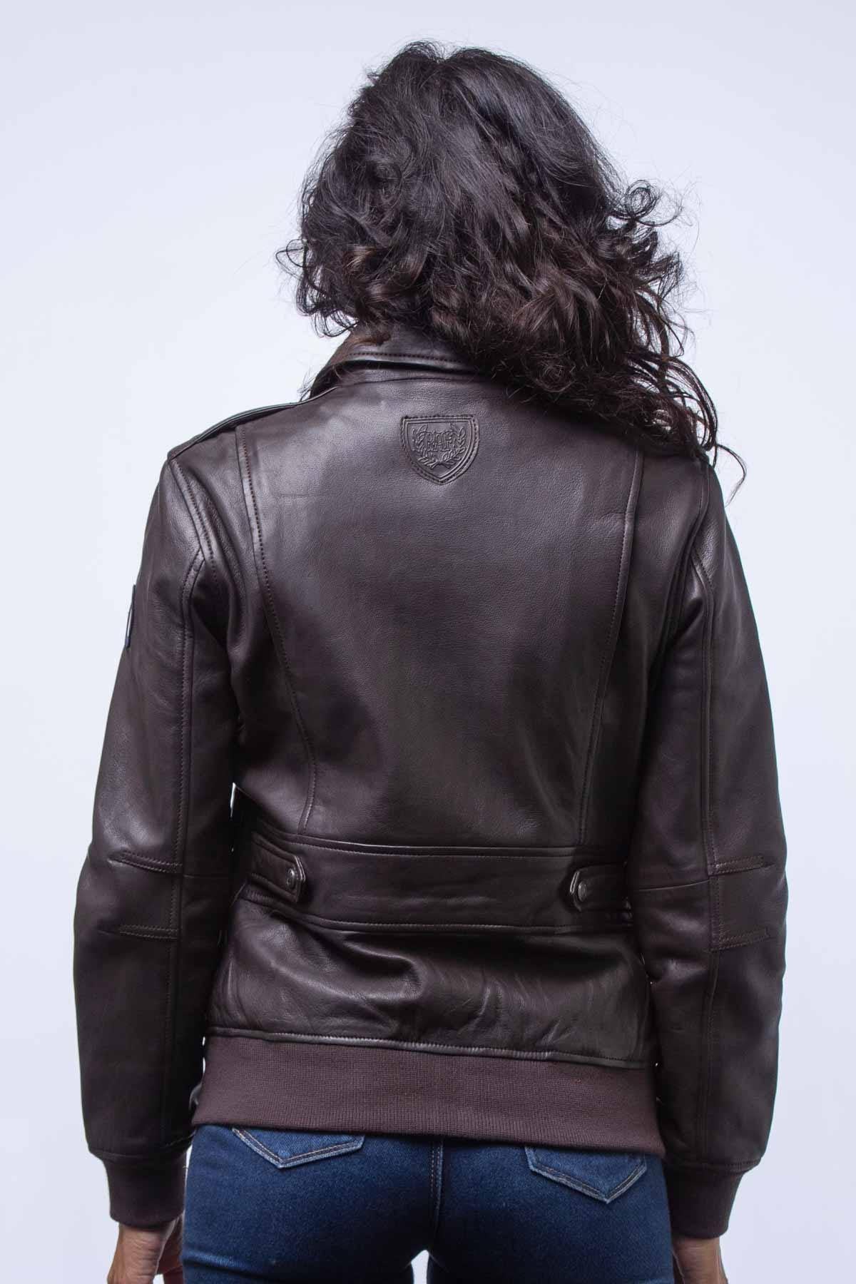 Women's dark brown sheepskin jacket, slim-fit and lightweight. - Image n°4