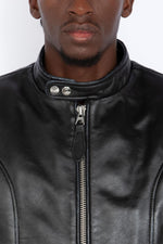 A timeless Schott cowhide jacket with biker collar and regular fit. - Image n°7