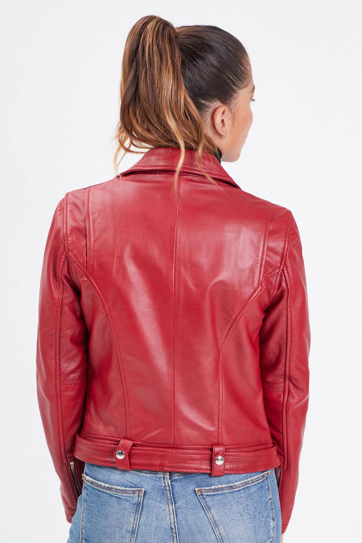 Contoured lambskin jacket: notched collar, silver snaps, biker edge. - Image n°7