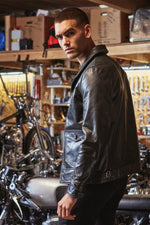 1920s Cossack jacket in full-grain horsehide, slim and wind-resistant. - Image n°6