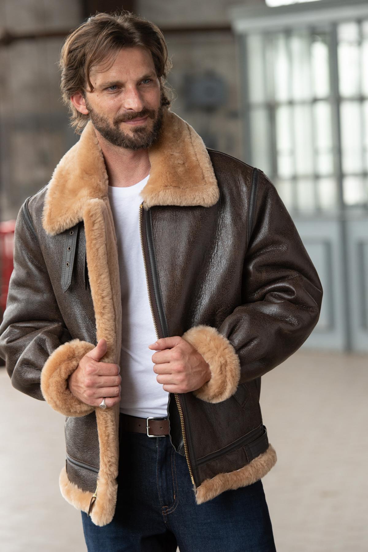 Schott's B-3 aviator in rich brown gold shearling, built for winter. - Image n°1