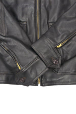 1930s US Navy flight jacket in brown goatskin, slim-fit and timeless. - Image n°3