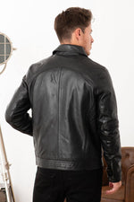 Redskins' black lambskin jacket: sleek, timeless, and stylish. - Image n°5
