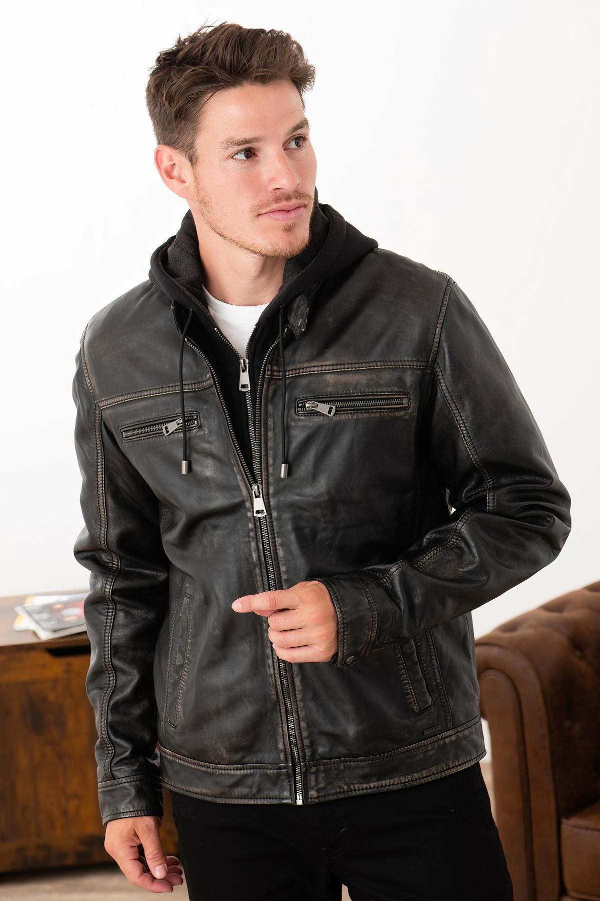 Black sheepskin jacket with a rub-off finish and removable hood. - Image n°8