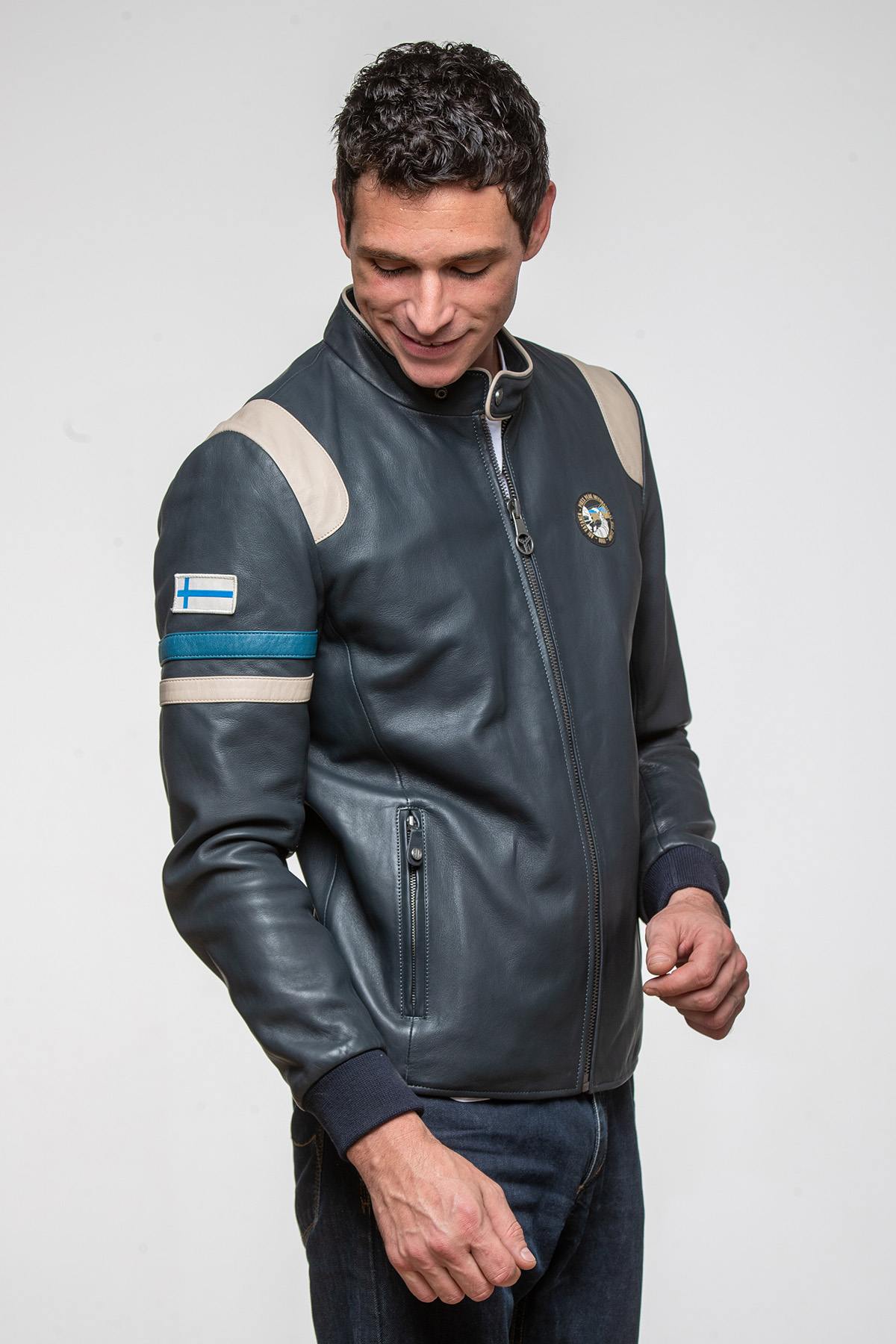 Navy sheepskin jacket honouring Ari Vatanen's motorsport heritage. - Image n°8