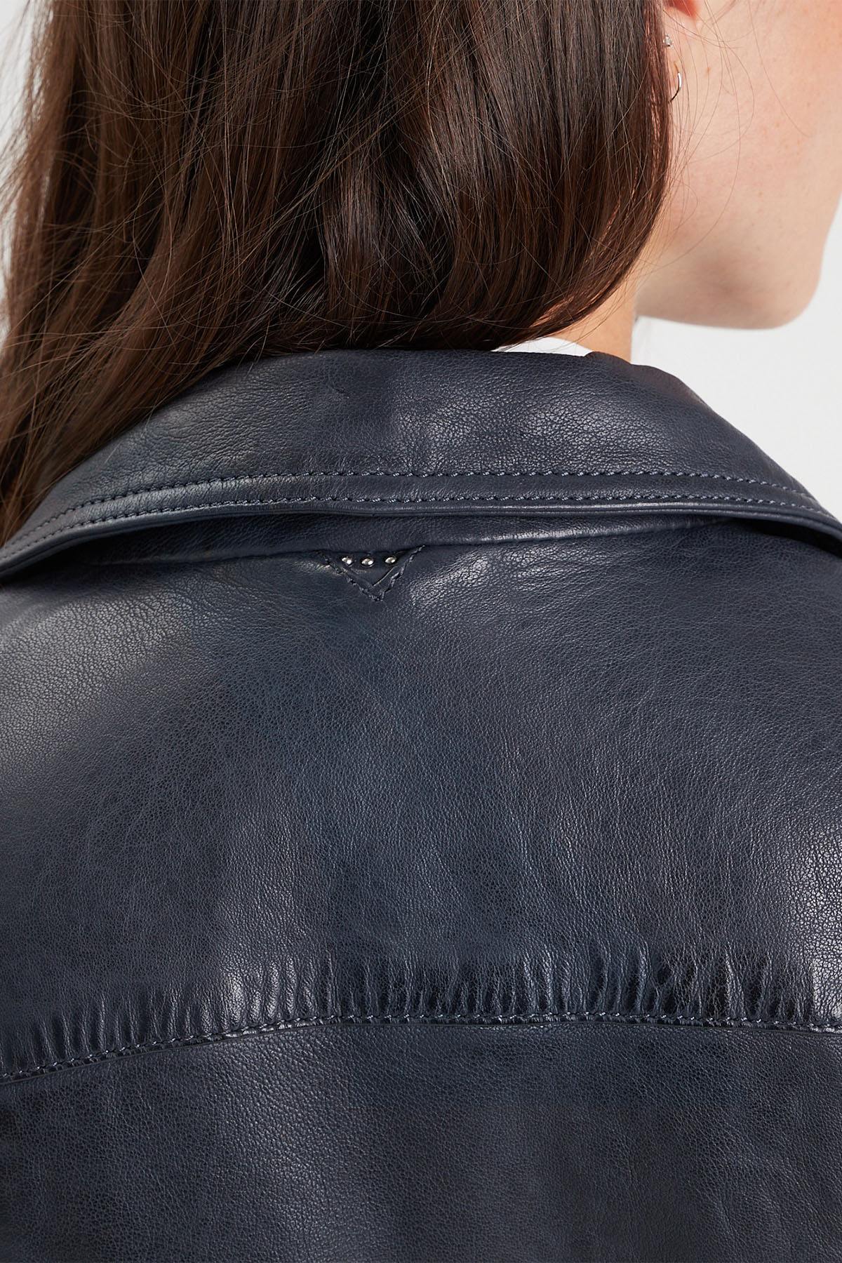 lambskin perfecto in navy with asymmetrical zip. - Image n°6