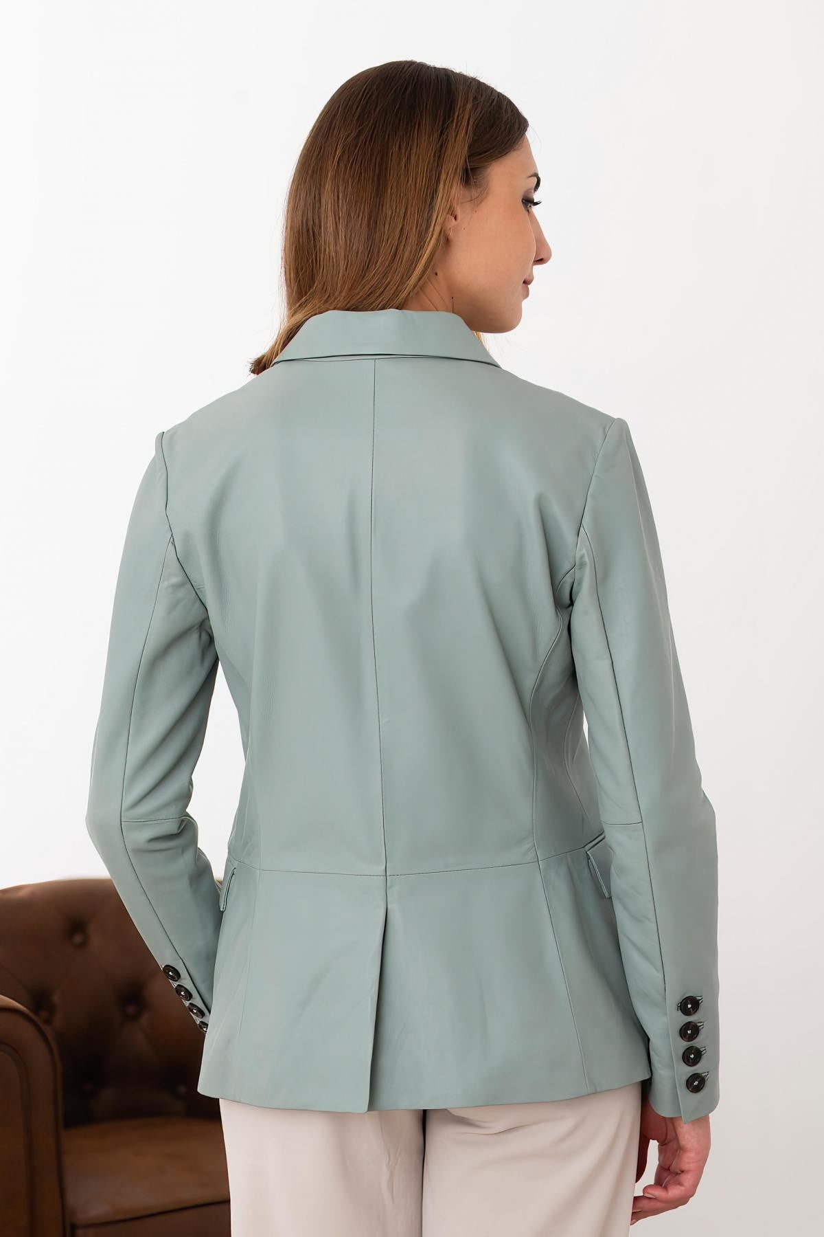 Slim-fit Virtua 641 in almond sheepskin leather-timeless elegance. - Image n°5