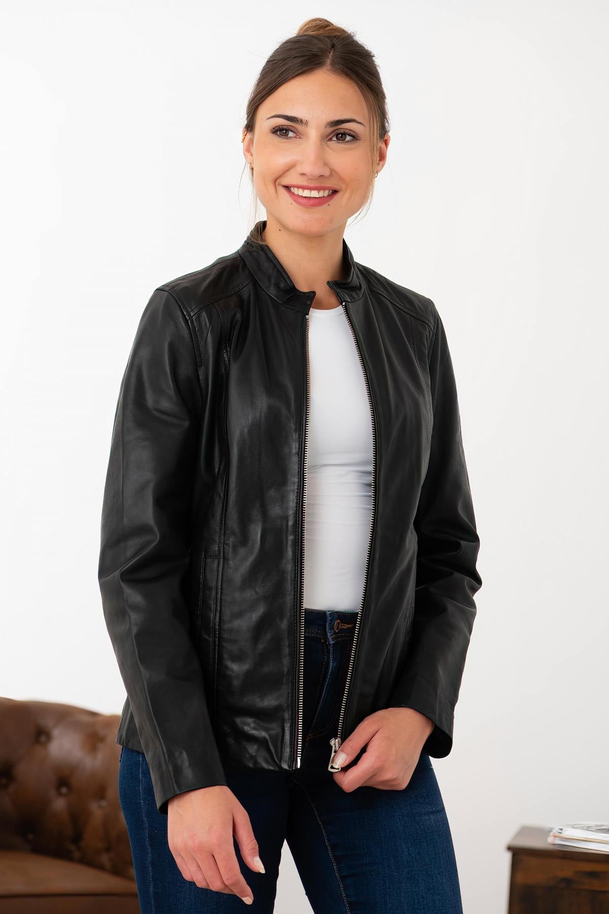 Slim black lambskin jacket by Cityzen, ideal for warmer seasons. - Image n°1