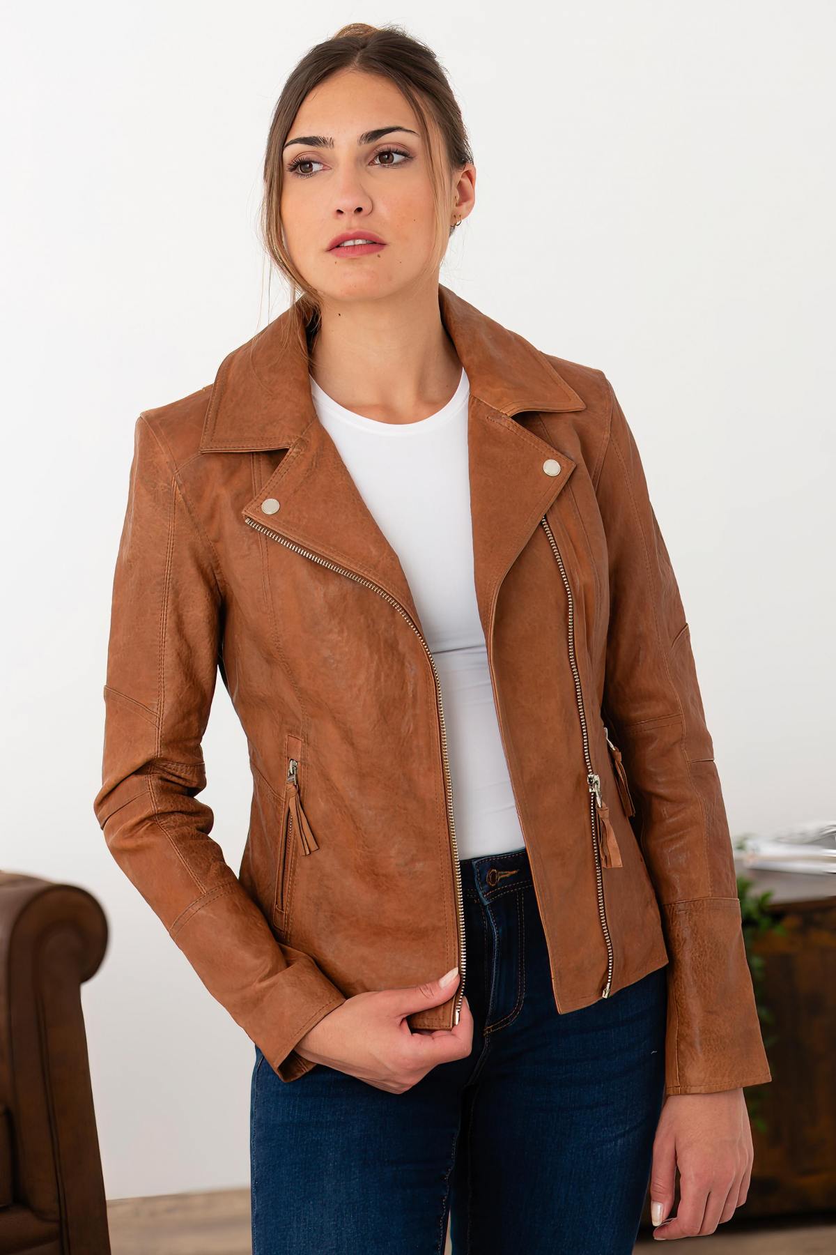 A lambskin perfecto in earth tan-slim, smooth, and timelessly stylish. - Image n°7