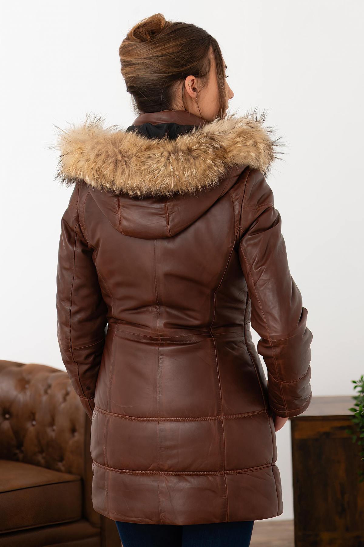Cognac lambskin jacket, quilted and warm. Detachable fur hood. - Image n°4
