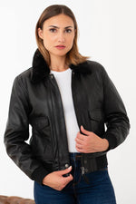 Schott NYC's lambskin aviator jacket with removable vegan fur collar. - Image n°2