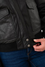 Schott NYC's lambskin aviator jacket with removable vegan fur collar. - Image n°7