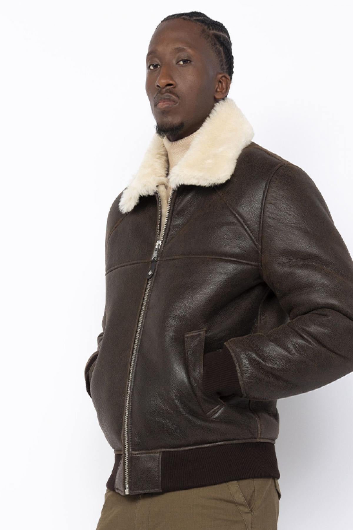 Schott's brown aviator in reversed sheep leather. Fur collar, warm. - Image n°2