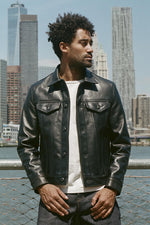 Slim-fit trucker jacket in full-grain cowhide, crafted by Schott USA. - Image n°1