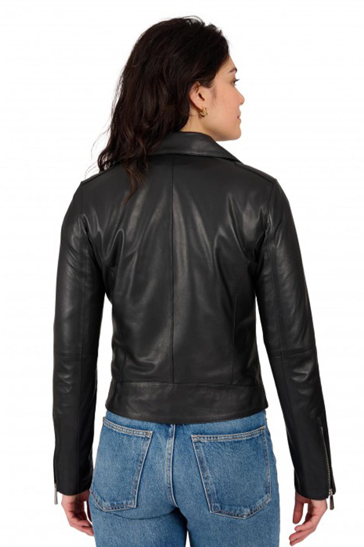 Slim black lambskin Perfecto with zipped cuffs and asymmetrical zip. - Image n°3
