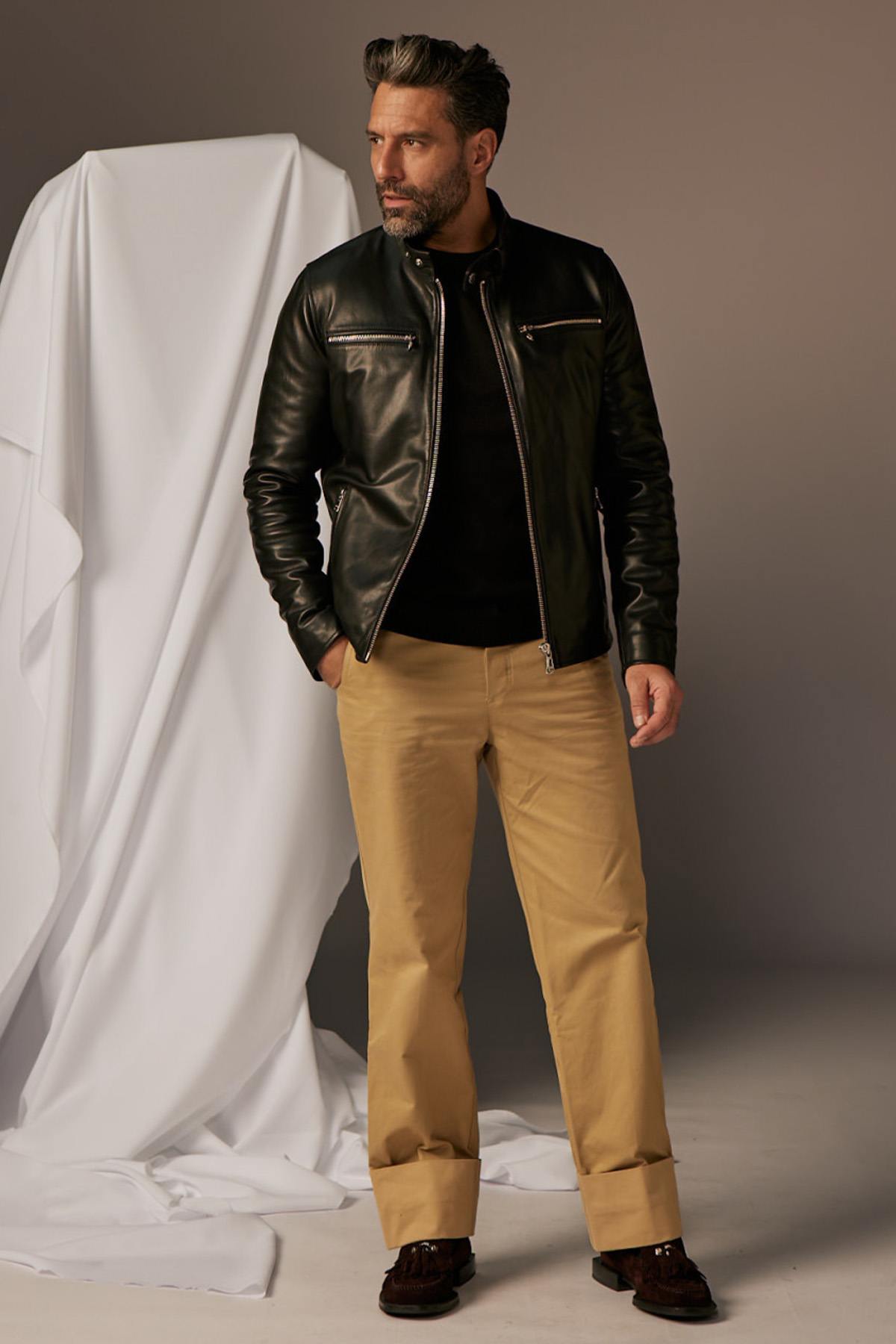 Redskins' black lambskin biker jacket: sleek, sharp, and adjustable. - Image n°2