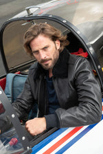 Schott's thick cowhide aviator jacket with removable shearling collar. - Image n°3