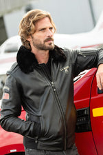 Sheep leather jacket with detachable fur collar and ribbed trims. - Image n°6