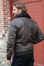 Dark brown lambsheep leather aviator with vegan fur collar. - Image n°5