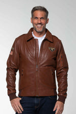 Crown Tortoise sheepskin jacket, aviator-inspired for year-round wear. - Image n°5