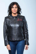 Le Mans-licensed black lambskin jacket, sporty and refined. - Image n°1