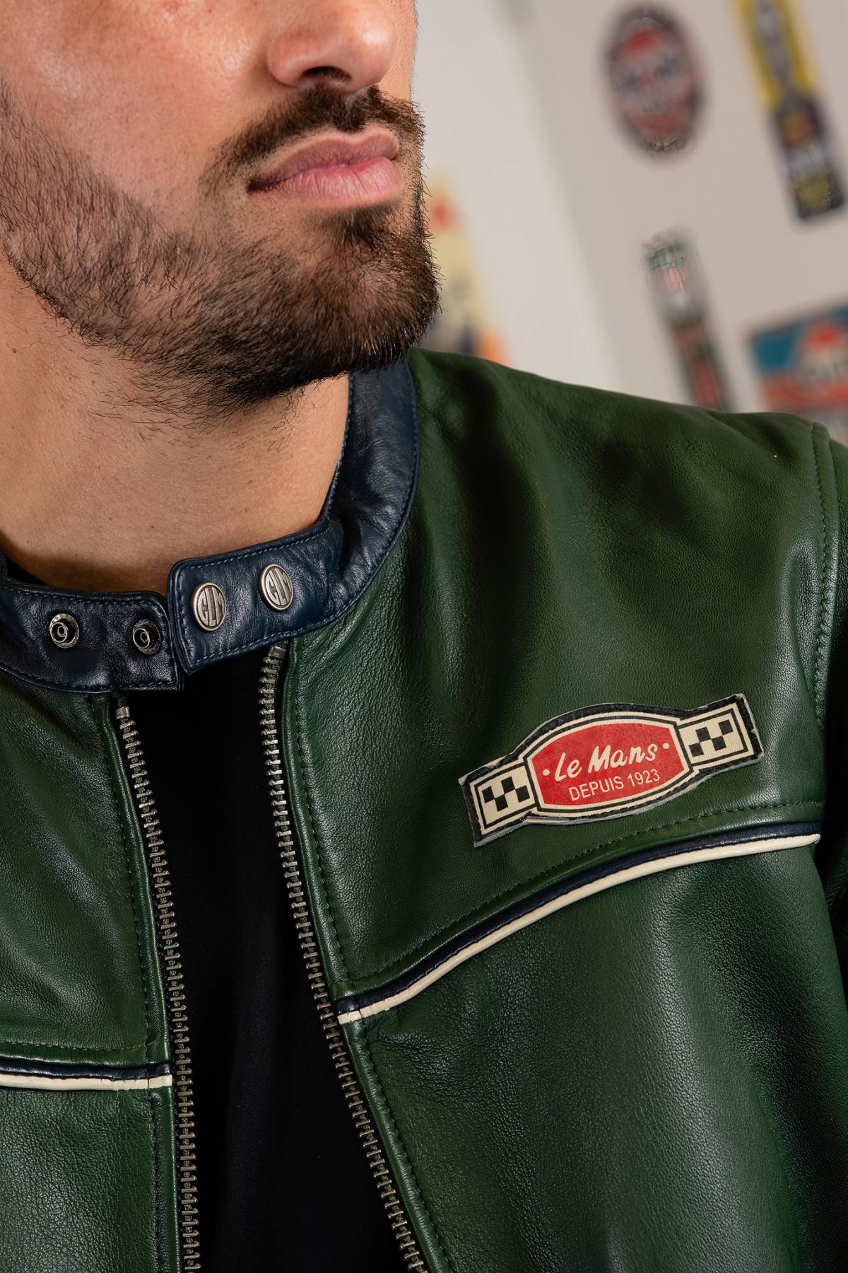 Le Mans-inspired sheep leather jacket in Crown Green/Navy. - Image n°4