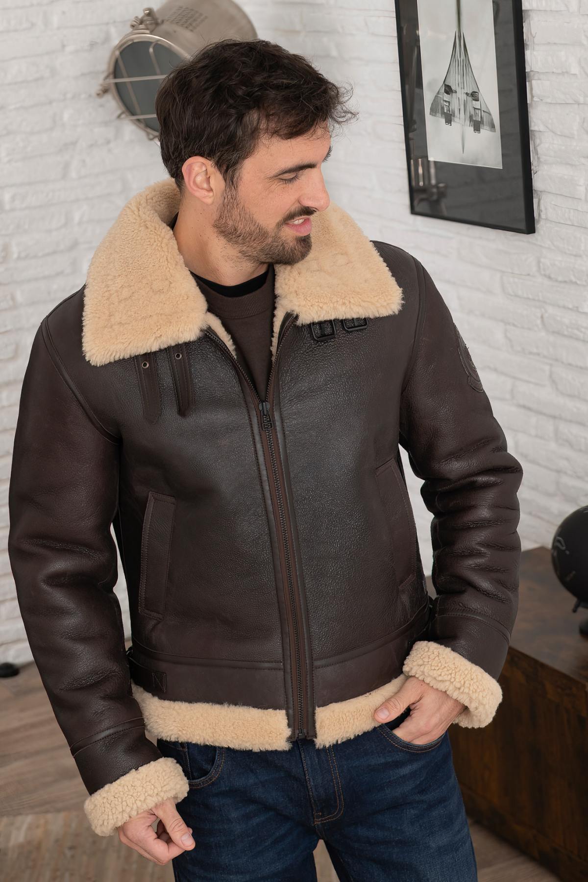 Redskins' aged brown and beige sheepskin bomber, double-lined. - Image n°7