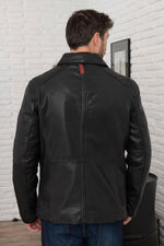 A goatskin jacket with regular fit, zip closure, and multiple pockets. - Image n°4