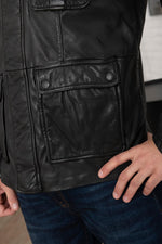 A goatskin jacket with regular fit, zip closure, and multiple pockets. - Image n°5