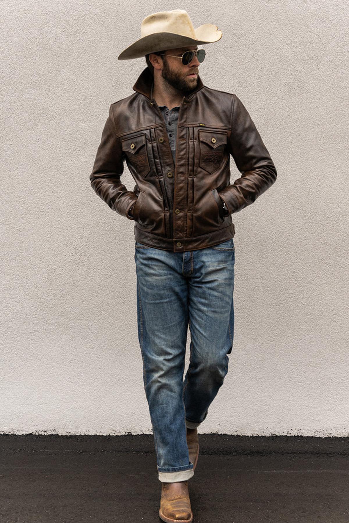 Rustic mahogany buffalo leather trucker jacket with western stitching. - Image n°12