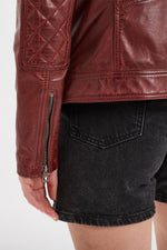 Syrah-red sheep leather jacket, atlas-finished for a sleek look. - Image n°9