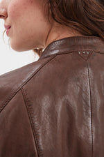 Slim lambskin biker jacket, lightweight and timeless for all seasons. - Image n°8