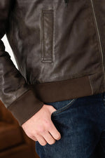 Serge Pariente's used green lambsheep leather jacket. Detachable hood. - Image n°8