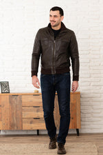 A 2000s classic reborn in supple lambskin for effortless urban style. - Image n°3